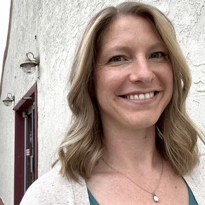 Meet your Posher, Sally